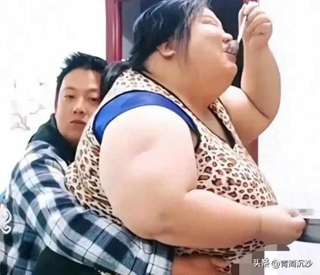 ���ɷ�ι��330�� ˯�����Ŵ���У�� 7���������