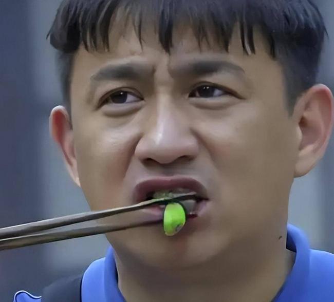 钱多又如何,56岁带呼吸机睡眠的黄磊又传 钱多又如何,56岁带呼吸机睡眠的黄磊又传