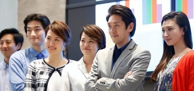 干了一辈子体制内，才发现60岁是一道鬼门关？