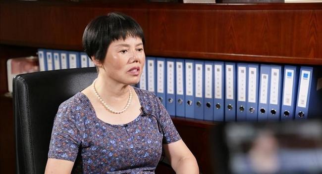 一家4口掏空国资10几亿！逃离7年后才东窗事发