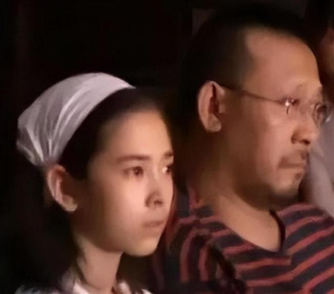 姜文没想到 法国前妻竟给他留下一手好牌 姜文没想到 法国前妻竟给他留下一手好牌