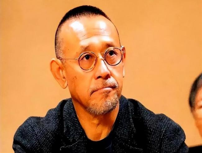 姜文没想到 法国前妻竟给他留下一手好牌 姜文没想到 法国前妻竟给他留下一手好牌