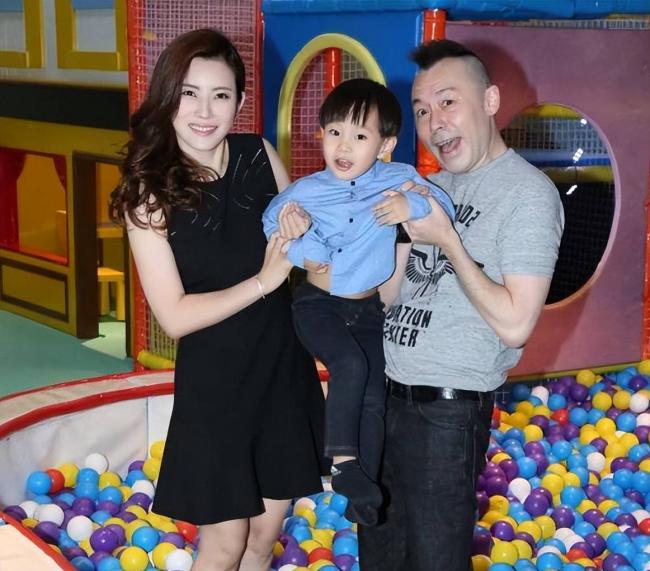 鬼王刚去世 爱妻富婆生活被扒 广州大豪宅太壕 鬼王刚去世 爱妻富婆生活被扒 广州大豪宅太壕