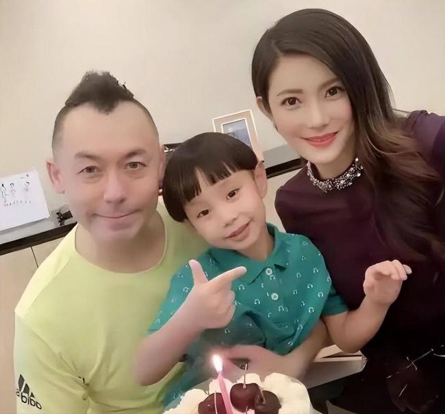 鬼王刚去世 爱妻富婆生活被扒 广州大豪宅太壕 鬼王刚去世 爱妻富婆生活被扒 广州大豪宅太壕