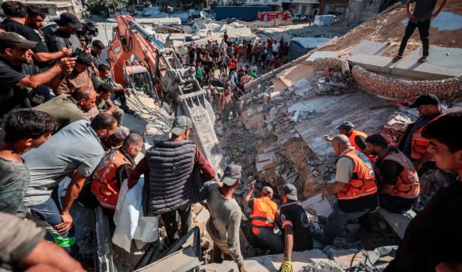 7层公寓清晨倒塌 至少20死100人遭活埋 惨不忍睹 7层公寓清晨倒塌 至少20死100人遭活埋 惨不忍睹