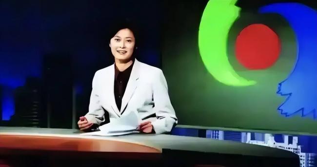 敬一丹告别仪式:大咖扎堆送别 央视元老排长队 敬一丹告别仪式:大咖扎堆送别 央视元老排长队
