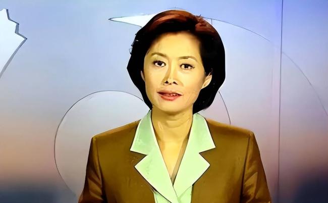 敬一丹告别仪式:大咖扎堆送别 央视元老排长队 敬一丹告别仪式:大咖扎堆送别 央视元老排长队
