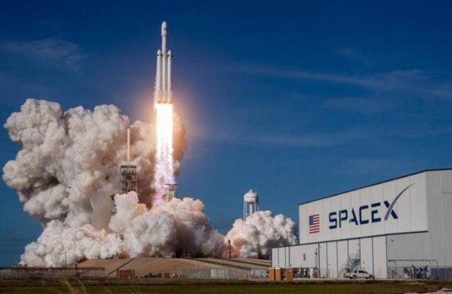 �򵥴ֱ���SpaceX����1200���й�����ʦ