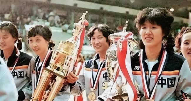 女排首任队长弃官下海,北京有楼女儿是国际超模 女排首任队长弃官下海,北京有楼女儿是国际超模