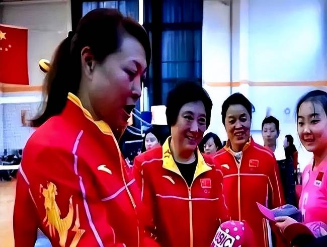 女排首任队长弃官下海,北京有楼女儿是国际超模 女排首任队长弃官下海,北京有楼女儿是国际超模