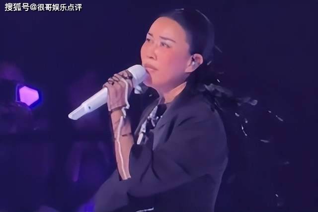 ��Ӣ�ݳ�����ʱ�Ӹ裬�����峪�����ͱ�����
