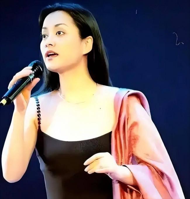 谷建芬4大弟子:刘欢离世,他暴瘦到不敢认... 谷建芬4大弟子:刘欢离世,他暴瘦到不敢认...