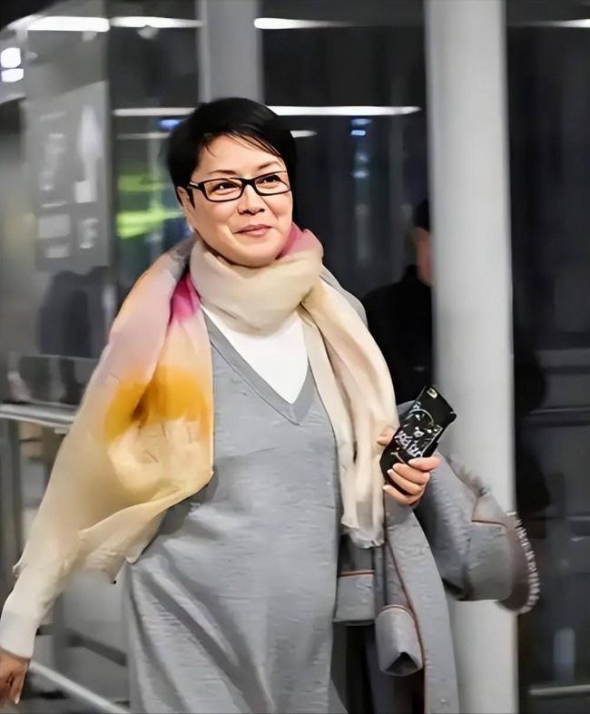 谷建芬4大弟子:刘欢离世,他暴瘦到不敢认... 谷建芬4大弟子:刘欢离世,他暴瘦到不敢认...