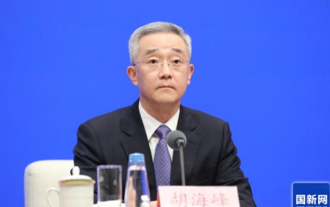 胡锦涛之子是70后却白发如雪 能否升官引关注 胡锦涛之子是70后却白发如雪 能否升官引关注