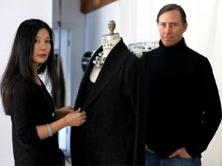 美时装界大佬枪杀亚裔妻后自尽 亲属曝原因 美时装界大佬枪杀亚裔妻后自尽 亲属曝原因