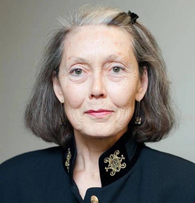 加拿大女诗人荣摘诺奖桂冠,为什么是她 加拿大女诗人荣摘诺奖桂冠,为什么是她