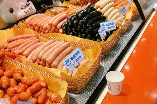 暴跌22万吨!称霸高铁的国民零食,年轻人不买了 暴跌22万吨!称霸高铁的国民零食,年轻人不买了
