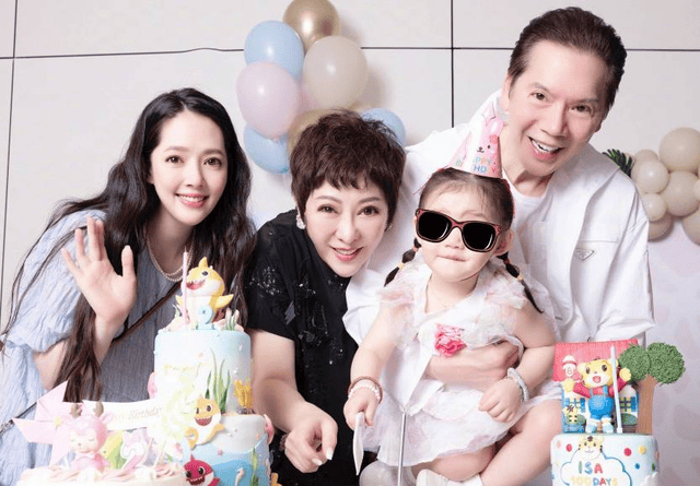 向佐自曝肾功能如70岁老人 与向太感情一团糟 向佐自曝肾功能如70岁老人 与向太感情一团糟