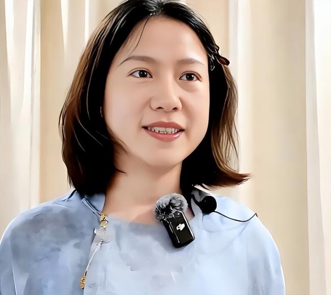 杨振宁去世1年 翁帆首谈感情:我后悔了.... 杨振宁去世1年 翁帆首谈感情:我后悔了....