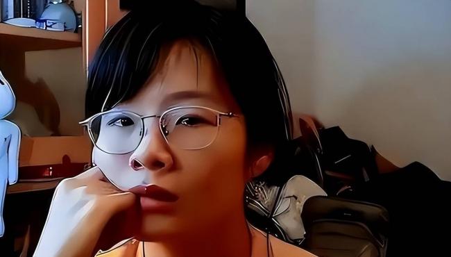 那个频出恨国言论的留学生许可馨，如今怎样了