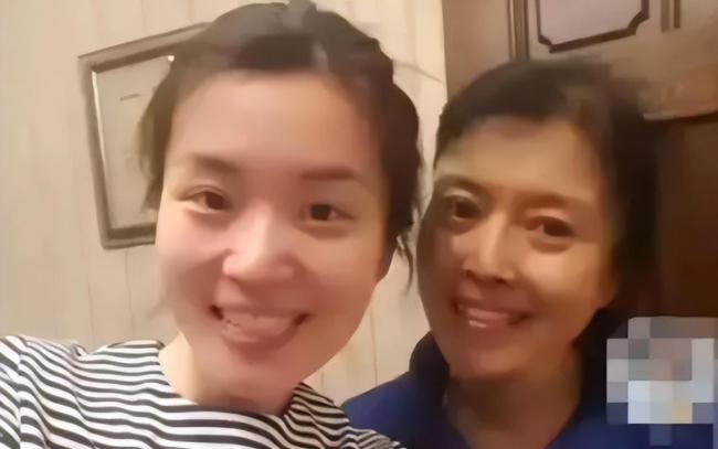 年轻时没管好下半身,如今66岁的她依旧单身 年轻时没管好下半身,如今66岁的她依旧单身