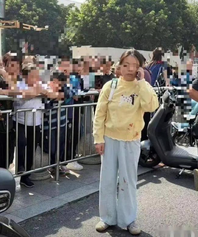 一把U型锁赔上半辈子!成都打人宝妈后续 一把U型锁赔上半辈子!成都打人宝妈后续