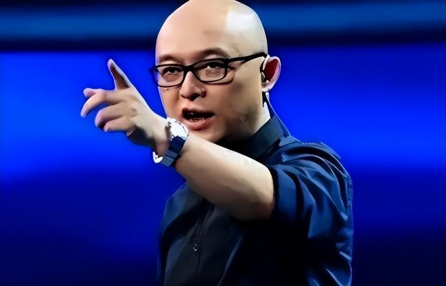 她在非诚勿扰上站五年,最终被主持人赶下台 她在非诚勿扰上站五年,最终被主持人赶下台