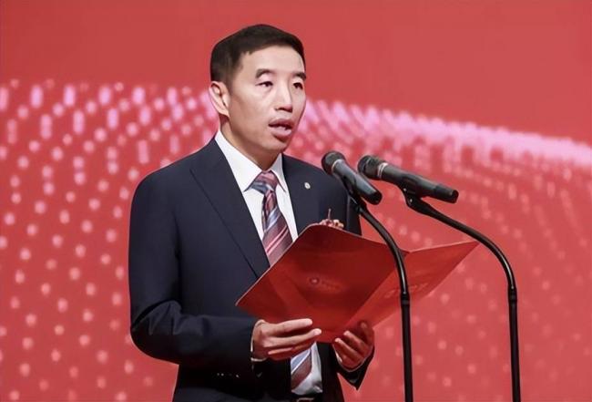 正是当打之年,中国三位亿万富豪接连离世 正是当打之年,中国三位亿万富豪接连离世