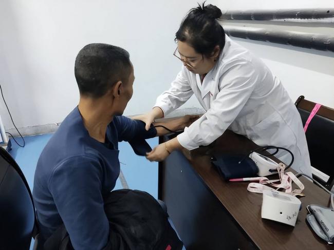正是当打之年,中国三位亿万富豪接连离世 正是当打之年,中国三位亿万富豪接连离世