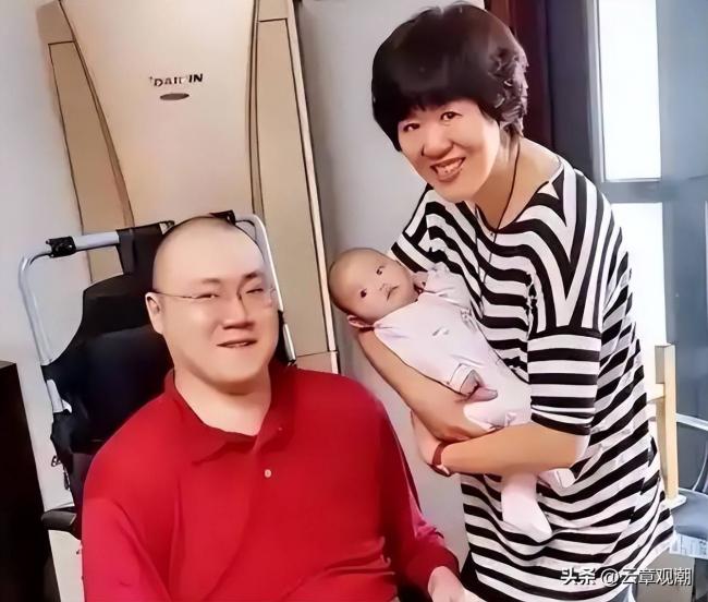 郎平晒出与汤淼全家合照 汤淼女儿正面照曝光 郎平晒出与汤淼全家合照 汤淼女儿正面照曝光