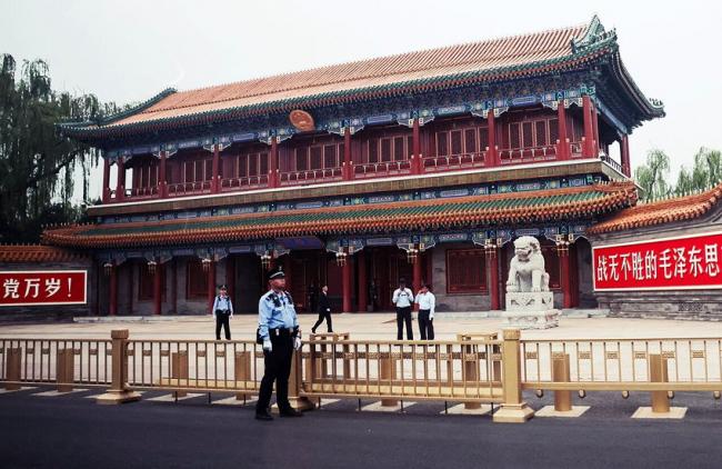 中南海风云：胡锦涛被架走后，被直接送往118厅