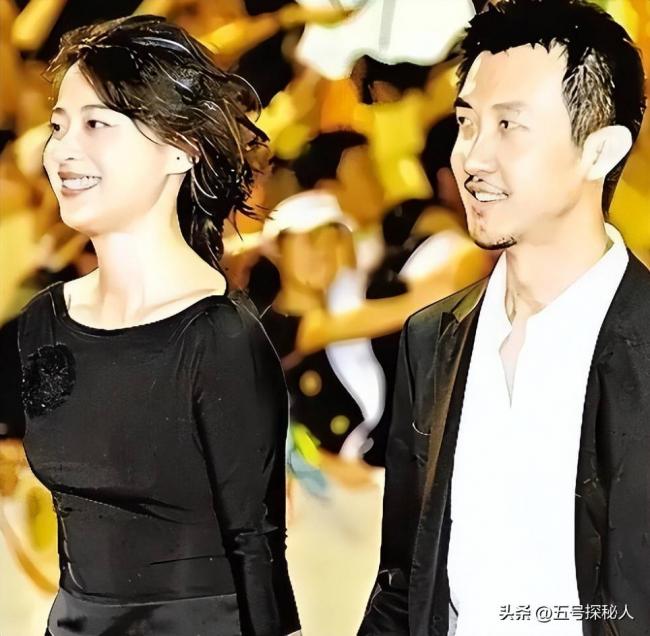 吃梅婷软饭 出轨李小冉遭断手断脚 他如今怎样了 吃梅婷软饭 出轨李小冉遭断手断脚 他如今怎样了