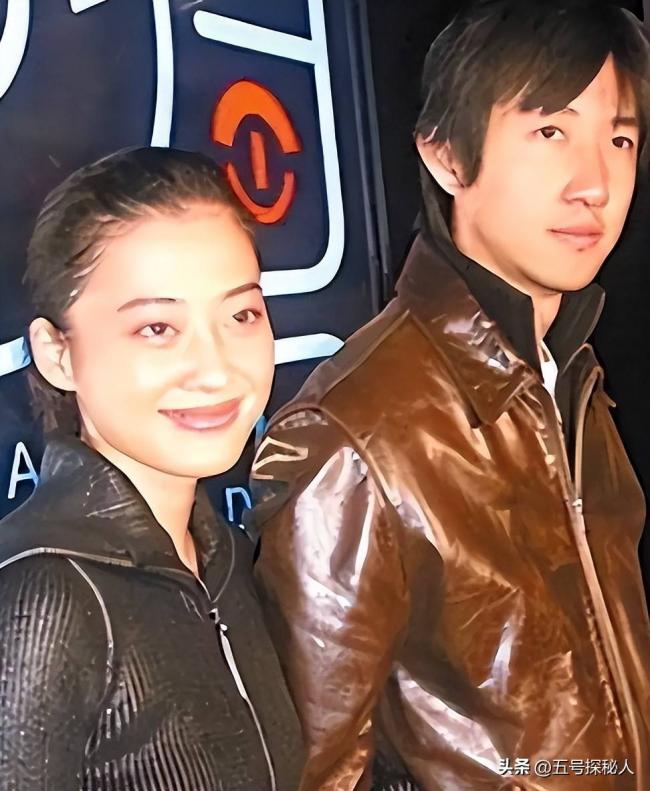 吃梅婷软饭 出轨李小冉遭断手断脚 他如今怎样了 吃梅婷软饭 出轨李小冉遭断手断脚 他如今怎样了