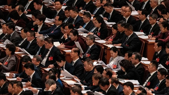 戳习近平肺管子？党媒自曝：越查越多 越反越腐