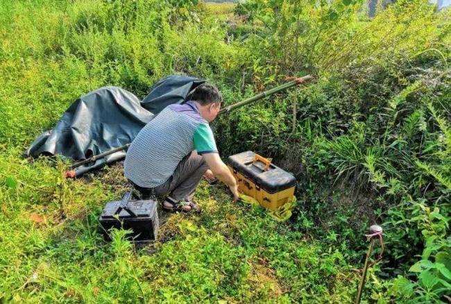 胆大包天！贩卖“野味” 护林员布 980 米电网